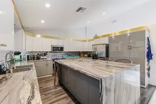 5431 SW 109th Ave, Davie, FL 33328 - Photo 14