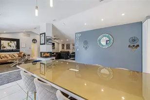5431 SW 109th Ave, Davie, FL 33328 - Photo 4