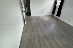 5730 SW 55th St, Davie, FL 33314 - Photo 12