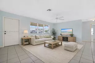 340 SE 4th St, Deerfield Beach, FL 33441 - Photo 30