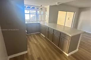 27347 SW 117th Pl, Homestead, FL 33032 - Photo 10