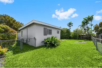 1840 SW 63rd Ave, West Miami, FL 33155 - Photo 32