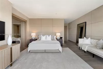 800 S Pointe Dr #901, Miami Beach, FL 33139 - Photo 10