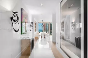 800 South Pointe Dr, Miami Beach, FL 33139 - Photo 8