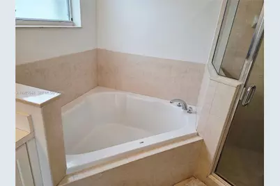 202 NE 36th Ter, Homestead, FL 33033 - Photo 38