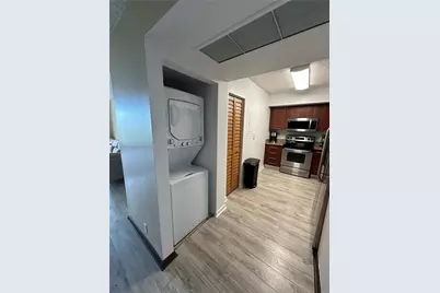 3300 NE 191st St #1711, Aventura, FL 33180 - Photo 8