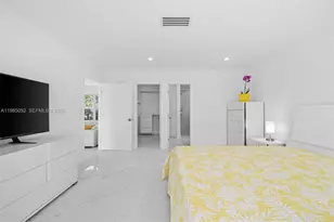 2816 NE 35th St, Fort Lauderdale, FL 33306 - Photo 24