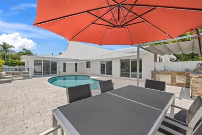 2816 NE 35th St, Fort Lauderdale, FL 33306 - Photo 2