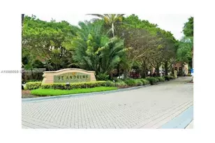 12112 St.Andrews Pl, Miramar, FL 33025 - Photo 2