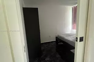 1900 W 68th St, Hialeah, FL 33014 - Photo 30