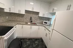 1900 W 68th St, Hialeah, FL 33014 - Photo 18