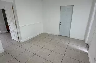 7001 NW 4th Ct, Miami, FL 33150 - Photo 4