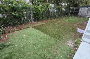 7001 NW 4th Ct, Miami, FL 33150 - Photo 10