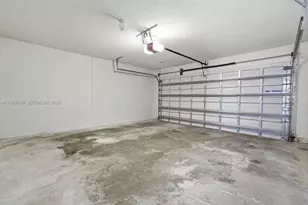 354 Bermuda Springs Dr, Weston, FL 33326 - Photo 20