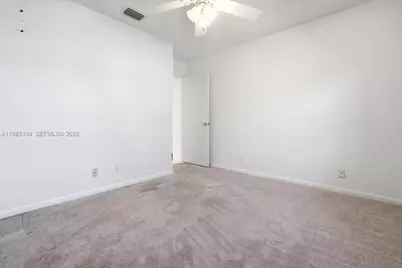 354 Bermuda Springs Dr, Weston, FL 33326 - Photo 18