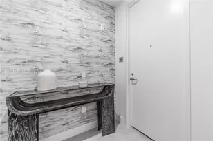 17550 Collins Ave, Sunny Isles Beach, FL 33160 - Photo 36