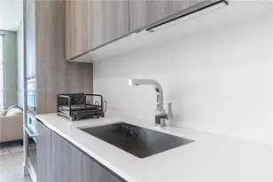 17550 Collins Ave, Sunny Isles Beach, FL 33160 - Photo 10