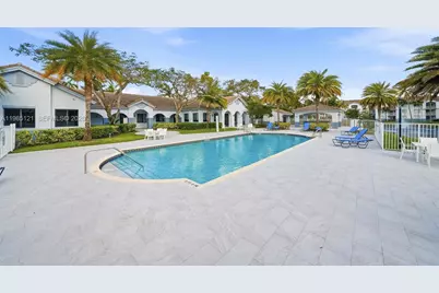 2600 S University Dr #303, Davie, FL 33328 - Photo 32