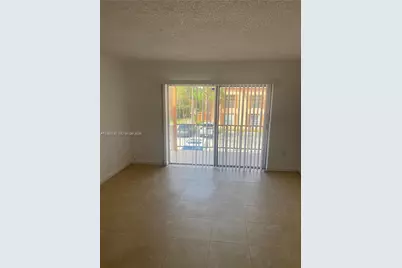 7201 Miami Lakes Dr #B14, Miami Lakes, FL 33014 - Photo 2