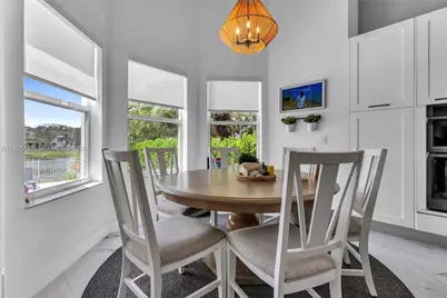 4904 SW 166th Ave, Miramar, FL 33027 - Photo 8