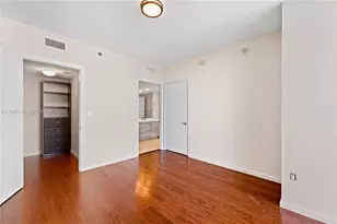 495 Brickell Ave, Miami, FL 33131 - Photo 18