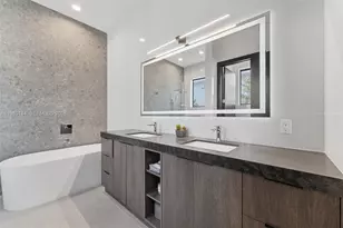 301 NE 27th Dr, Wilton Manors, FL 33334 - Photo 8