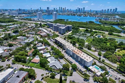 16950 W Dixie Hwy #A-529, North Miami Beach, FL 33160 - Photo 2