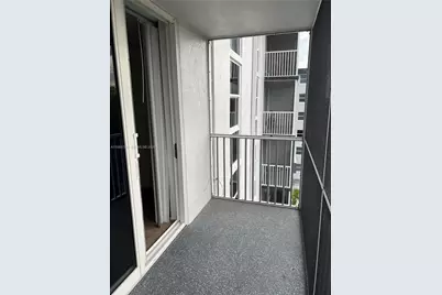 16950 W Dixie Hwy #A-529, North Miami Beach, FL 33160 - Photo 16