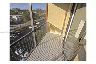 16950 W Dixie Hwy, North Miami Beach, FL 33160 - Photo 8