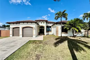 20449 SW 328th St, Homestead, FL 33030 - Photo 4