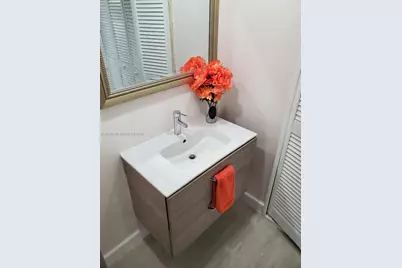 18011 Biscayne Blvd #503, Aventura, FL 33160 - Photo 8