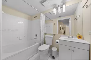 17125 N Bay Rd, Sunny Isles Beach, FL 33160 - Photo 12