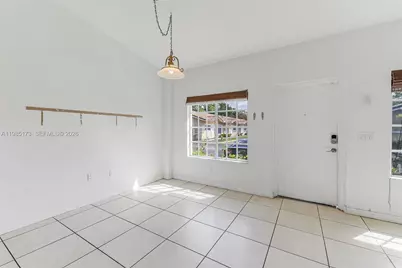 3916 SW 48th Ave, Pembroke Park, FL 33023 - Photo 22