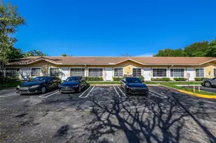 3916 SW 48th Ave, Pembroke Park, FL 33023 - Photo 2