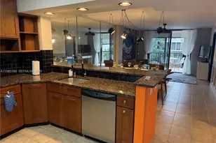 896 N Federal Hwy, Lantana, FL 33462 - Photo 4