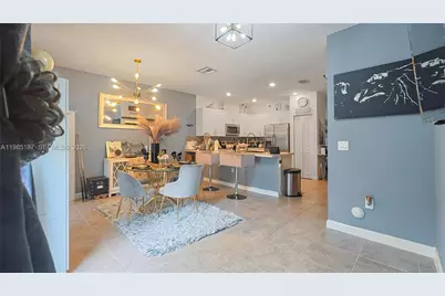 325 NE 208th Ter, Miami, FL 33179 - Photo 26