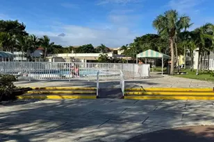 1530 NE 191st St, Miami, FL 33179 - Photo 28