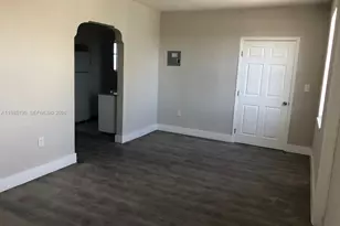 1700 NW 22nd Ct, Miami, FL 33125 - Photo 8