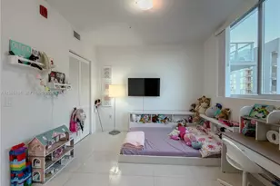 7825 NW 107th Ave, Doral, FL 33178 - Photo 16