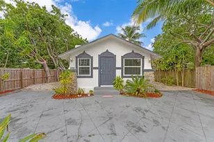 1621 NW 55th St, Miami, FL 33142 - Photo 2