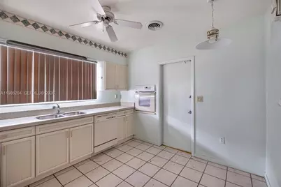 1532 Trillo Ave, Coral Gables, FL 33146 - Photo 6