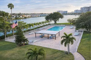 1750 NE 191st St, Miami, FL 33179 - Photo 16