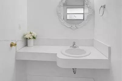 1750 NE 191st St #106-1, Miami, FL 33179 - Photo 10