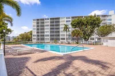 1750 NE 191st St #106-1, Miami, FL 33179 - Photo 16