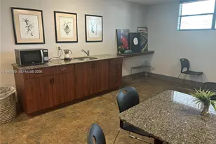 400 Leslie Dr, Hallandale Beach, FL 33009 - Photo 28