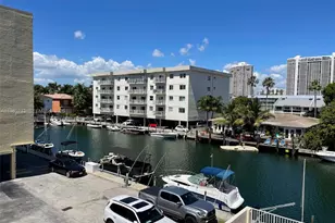 3615 NE 167th St, North Miami Beach, FL 33160 - Photo 14