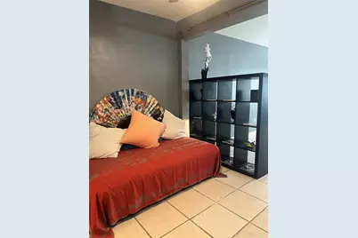 835 Meridian Ave #5, Miami Beach, FL 33139 - Photo 4