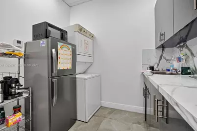 Full Service Beauty Salon For Sale in Bird Road, Miami, FL 33165 - Photo 14