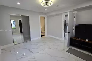 1281 NE 110th St, Miami, FL 33161 - Photo 6