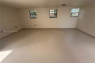 370 Flagami Blvd, Miami, FL 33144 - Photo 30